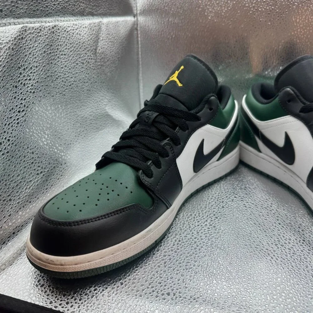 Size 11.5 Jordan 1‎ Low Mens Green Toe Low Top Lace-Up Sneakers 553558-371